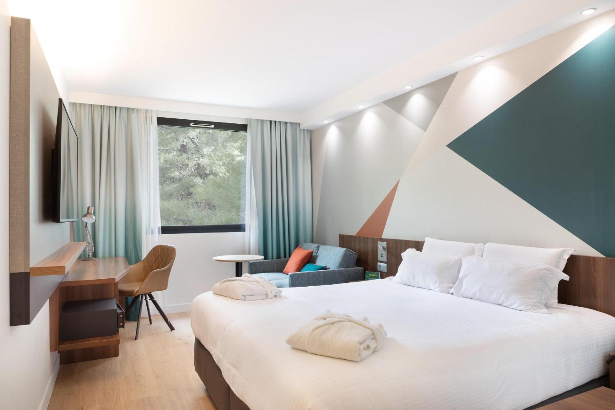 Hotel - Marseille Airport By Ihg