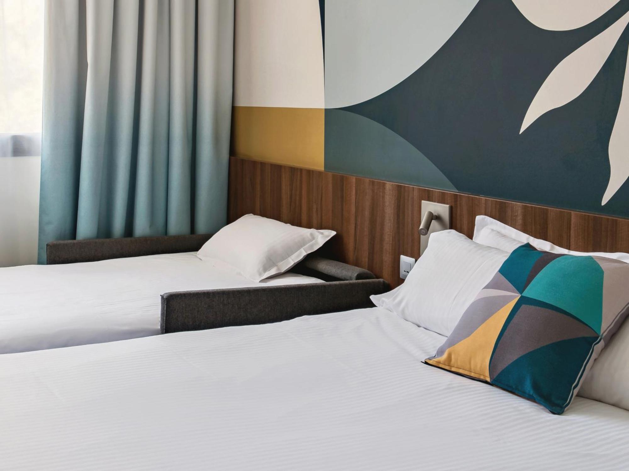 - Marseille Airport By Ihg 4*