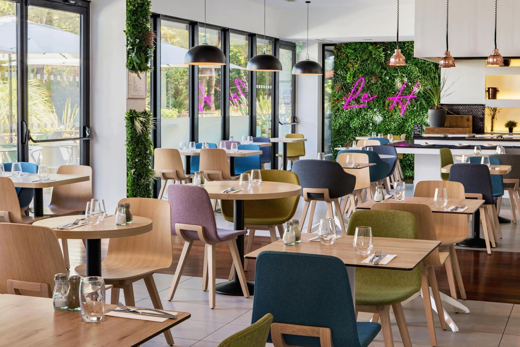 Hotel - Marseille Airport By Ihg